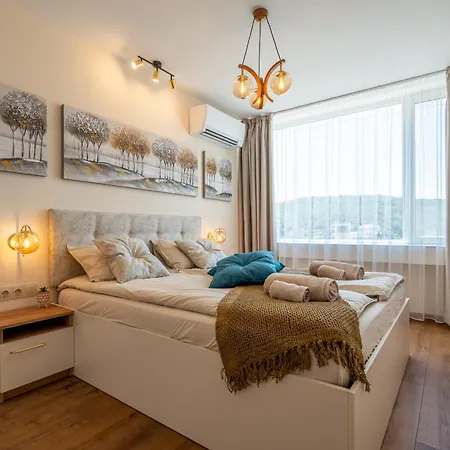 Golden Mountains Apartment Gabrovo Exterior photo