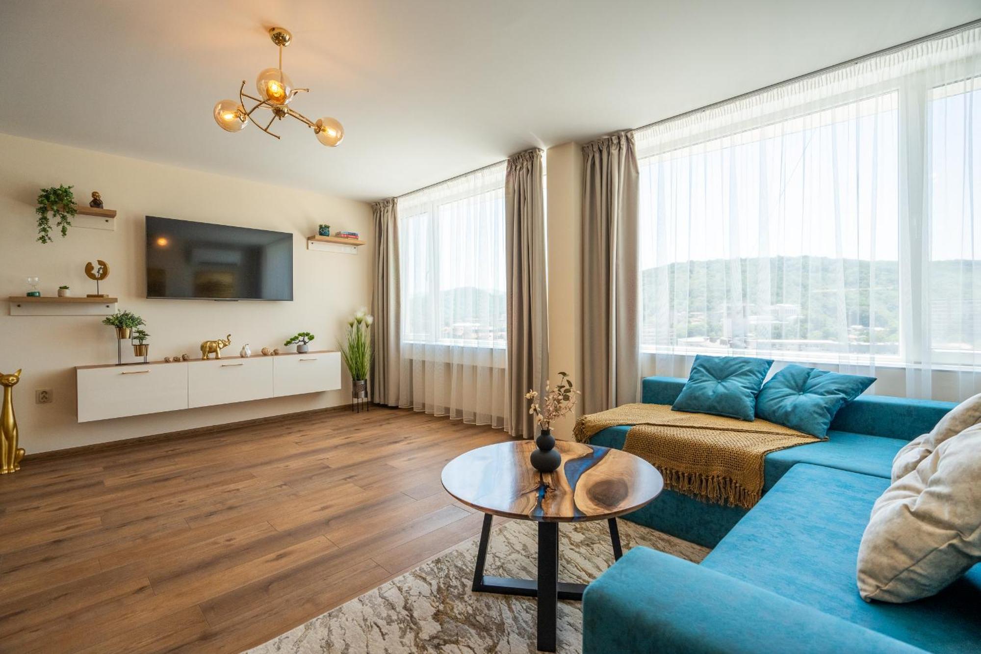 Apartment Golden Mountains *